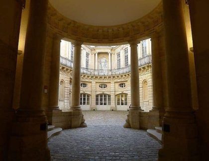 Hôtel de Beauvais: What Did You Get in France for Statutory Rape?