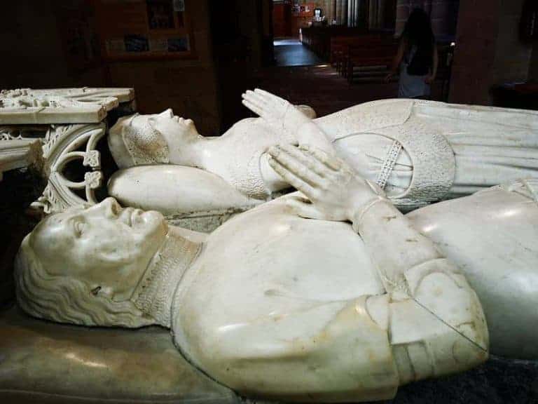 קליסון (Clisson) - הקצב, יין המוסקדט וטירופו של המלך שארל