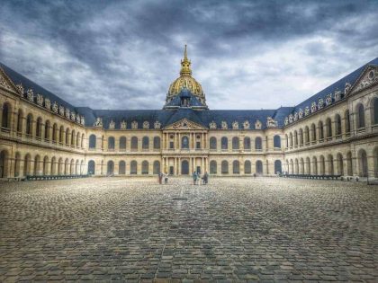 Les Invalides Paris" loading="lazy