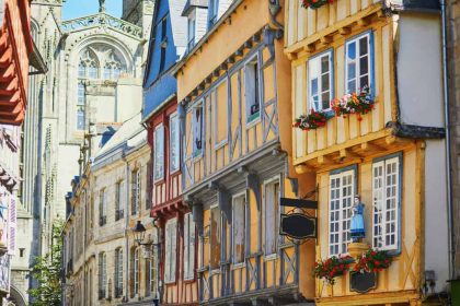 מלונות מומלצים ודירות נופש בקמפר (Quimper)