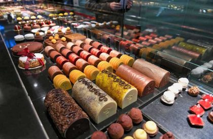 בוש דה נואל (Bûche de Noël) – קינוח הכריסמס האולטימטיבי
