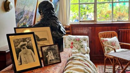 Giverny: Claude Monet's House and Garden