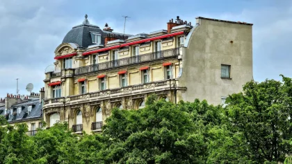 A walk in the Passy neighborhood of Paris