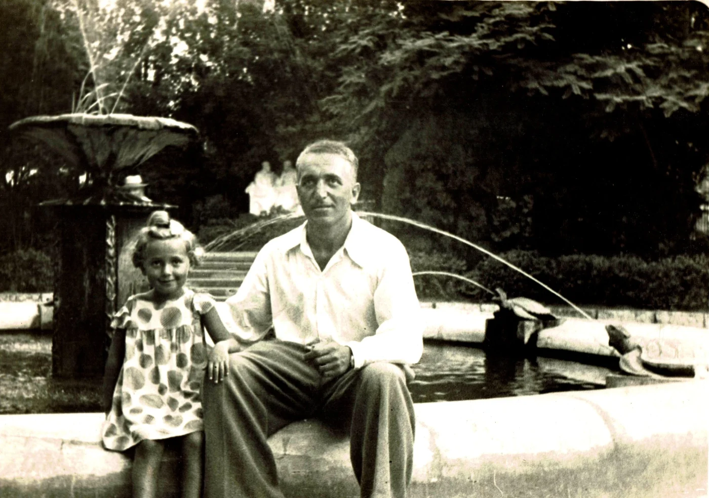 Sophie Rakhlenko with her father in Odessa.