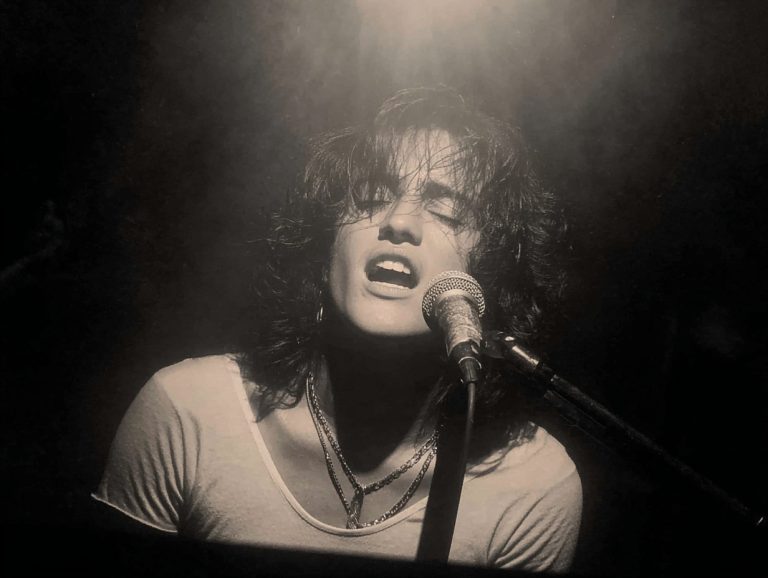 איב תואתי, להקת דובדבן והקלנקים של מרסיי