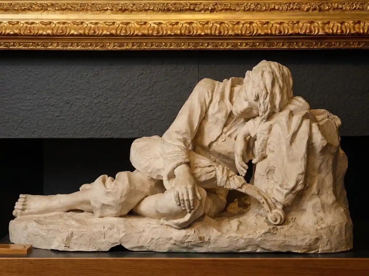 "הווירטואוז של המדרכה" ("Le virtuose du pavé"). פסלו של ארנסט הולין (Ernest Hulin) המוצג במוזיאון Quesnel-Morinière. צילום: צבי חזנוב