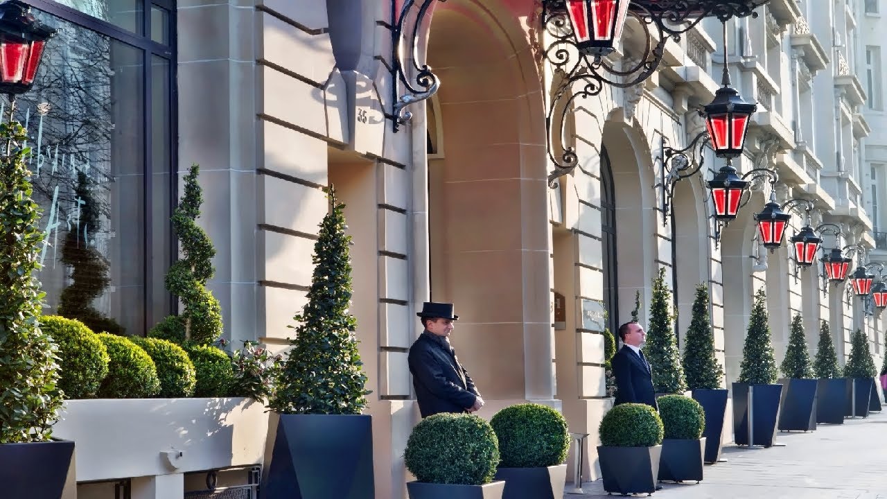 Le Royal Monceau Raffles