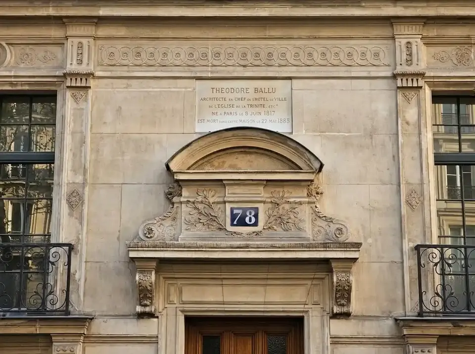 לוח הזיכרון של תאודור באלו על החזית של 78 rue Blanche